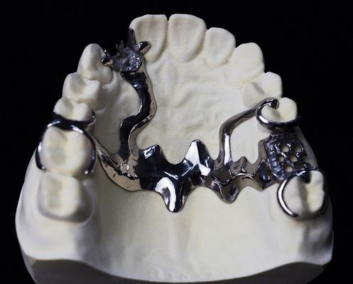 Marco parcial del metal de la dentadura del Co del Cr