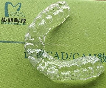 Guardia de boca cómodo del arco superior Occlusal de la tablilla For Bruxism
