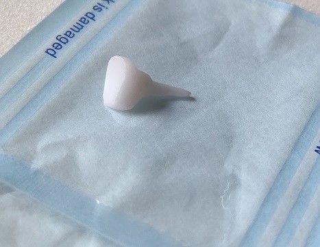 Reforzando la porcelana Pin Core dental de EMAX